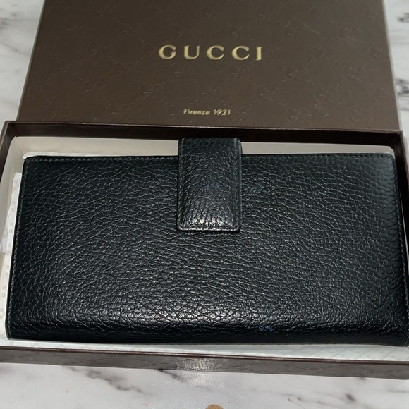 Gucci Preloved wallet black leather excellent condition hardware no scratches - Picture 3 of 7